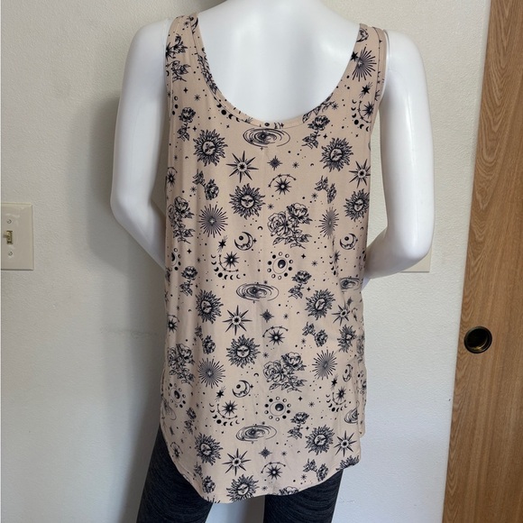 Women's No Boundaries graphic tank top size XXXL NWT - Picture 9 of 10